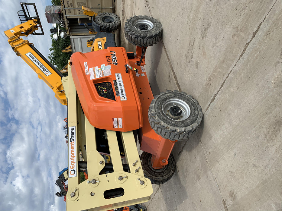 2019 JLG 450AJ