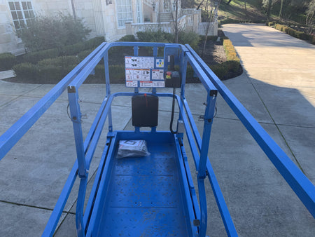2021 GENIE GS-2632
