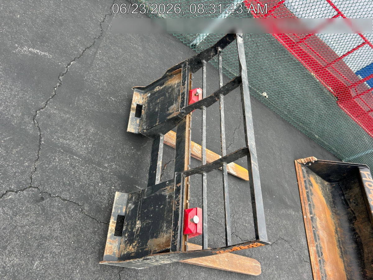 2024 ARROW MATERIAL HANDLING FS5100CB - 72"