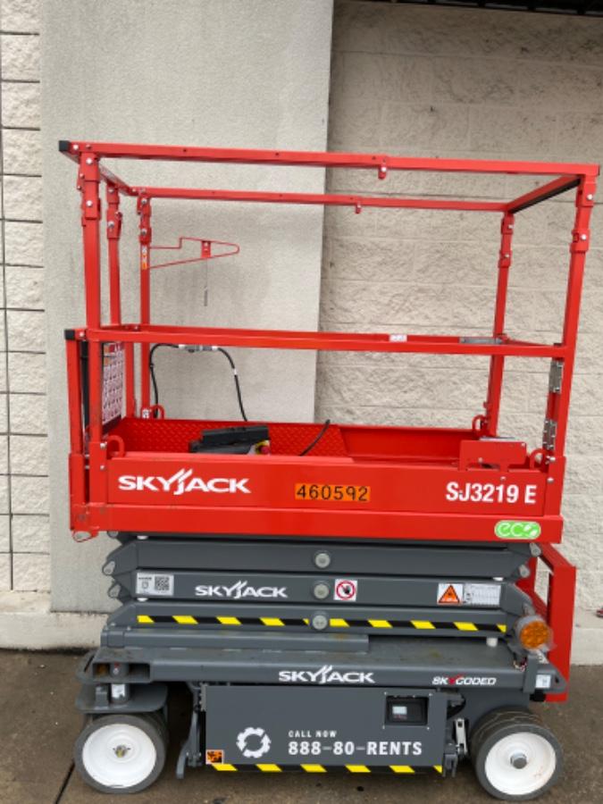 2024 Skyjack SJ3219 Electric Drive, Sld NM Tires, DBcns, RFRails, Power to Platform, T3 + Access Control