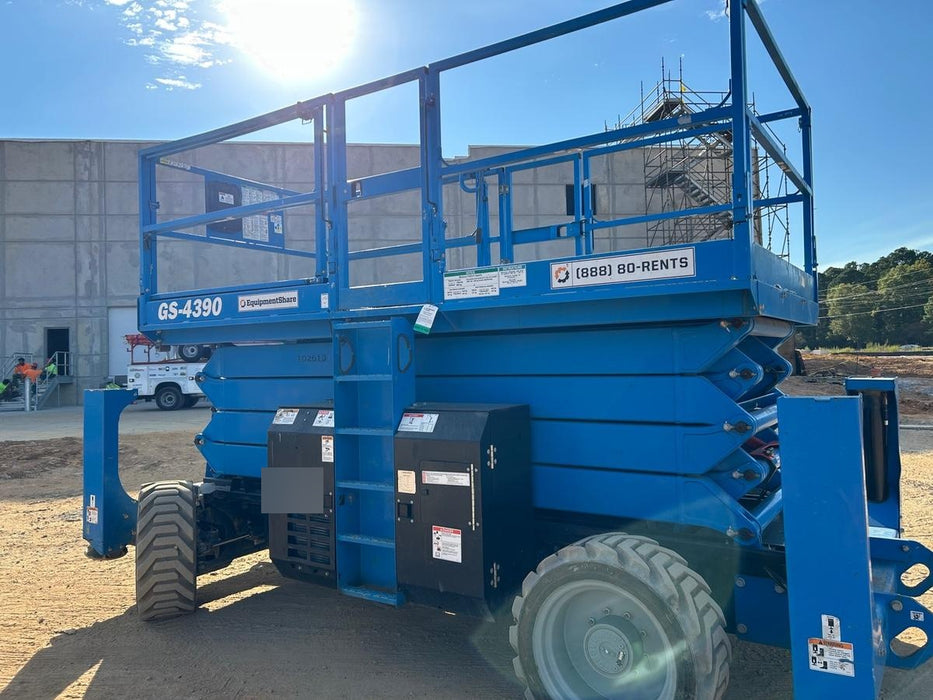 2020 GENIE GS-4390 RT