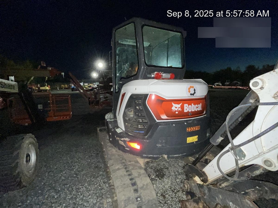 2022 Bobcat E50 Cab/Heat/Air, Rubber Tracks, Manual QC, Hydraulic Thumb