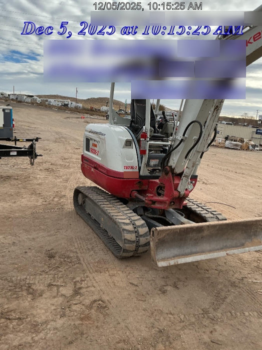 2020 TAKEUCHI TB235-2R