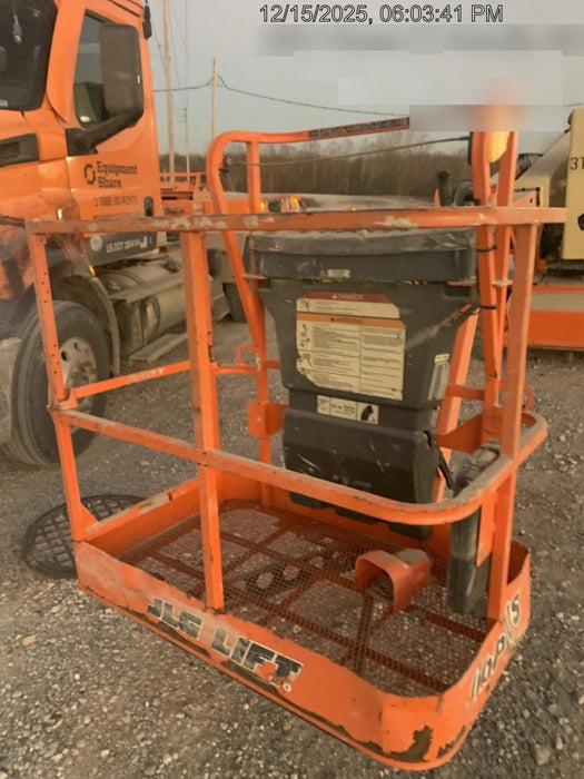 2019 JLG E400AJPN