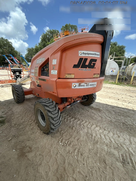 2019 JLG 400S