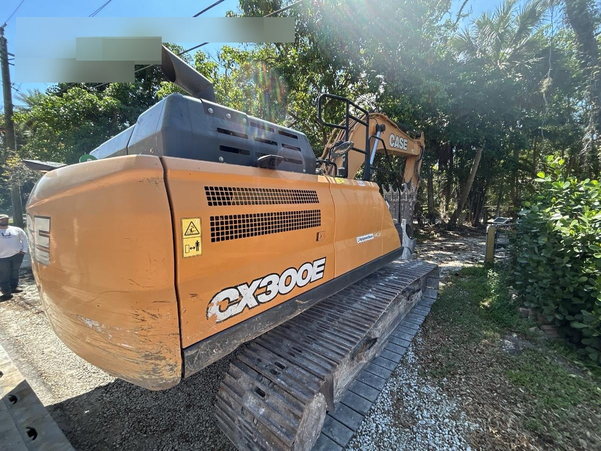 2023 CASE CX300E