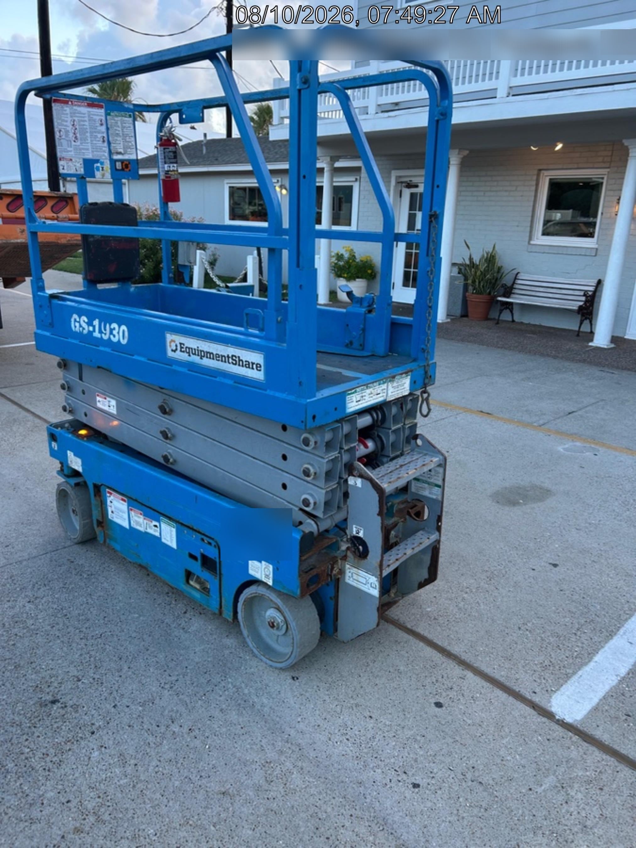 2019 Genie GS-1930 Fixed Rails with Chain Entry