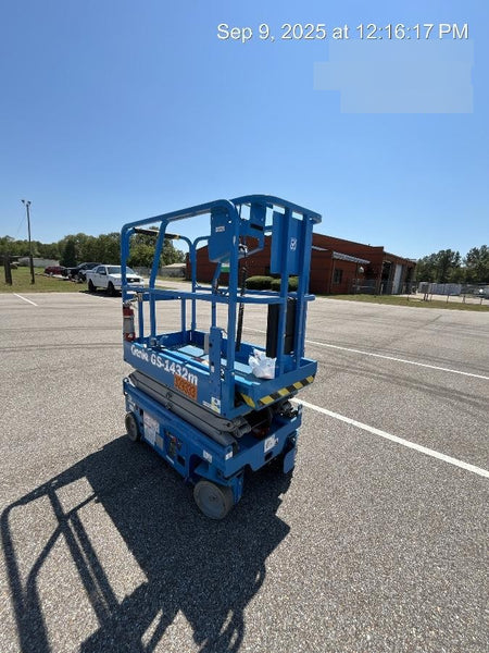 2023 GENIE GS-1432