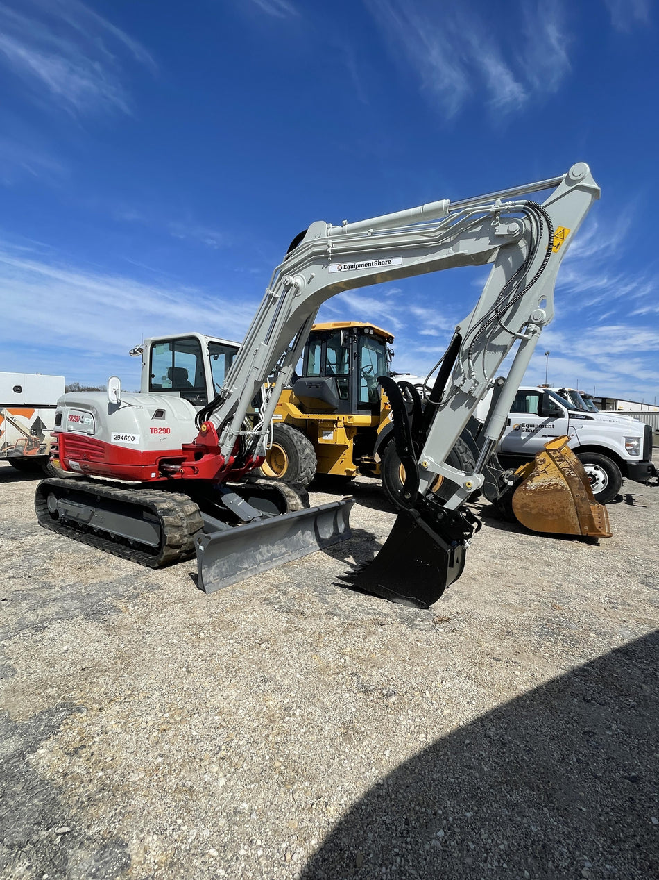 2023 TAKEUCHI TB290-CR