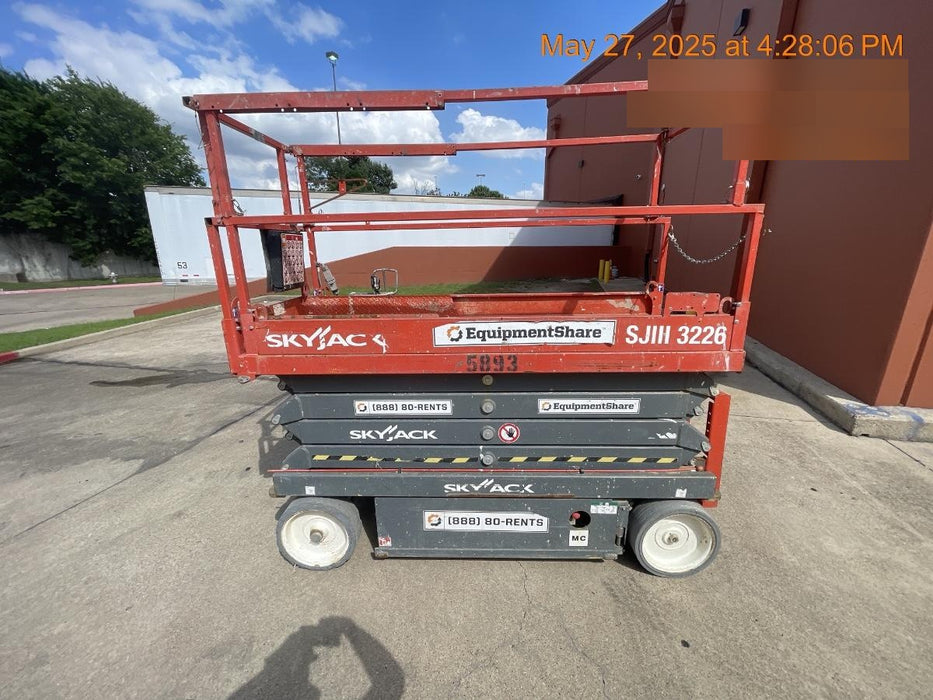 2017 Skyjack SJIII-3226 Skyjack SJ3226, Trojan Battery Set, Extended Warranty 5yr/5k hr