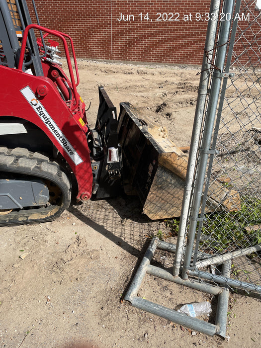 2022 TAKEUCHI TL8R2-R