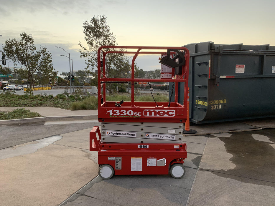 2020 MEC 1330SE Solid NM Tires, Steel Swing out Doors, LCS, Beacon, 900W Inverter