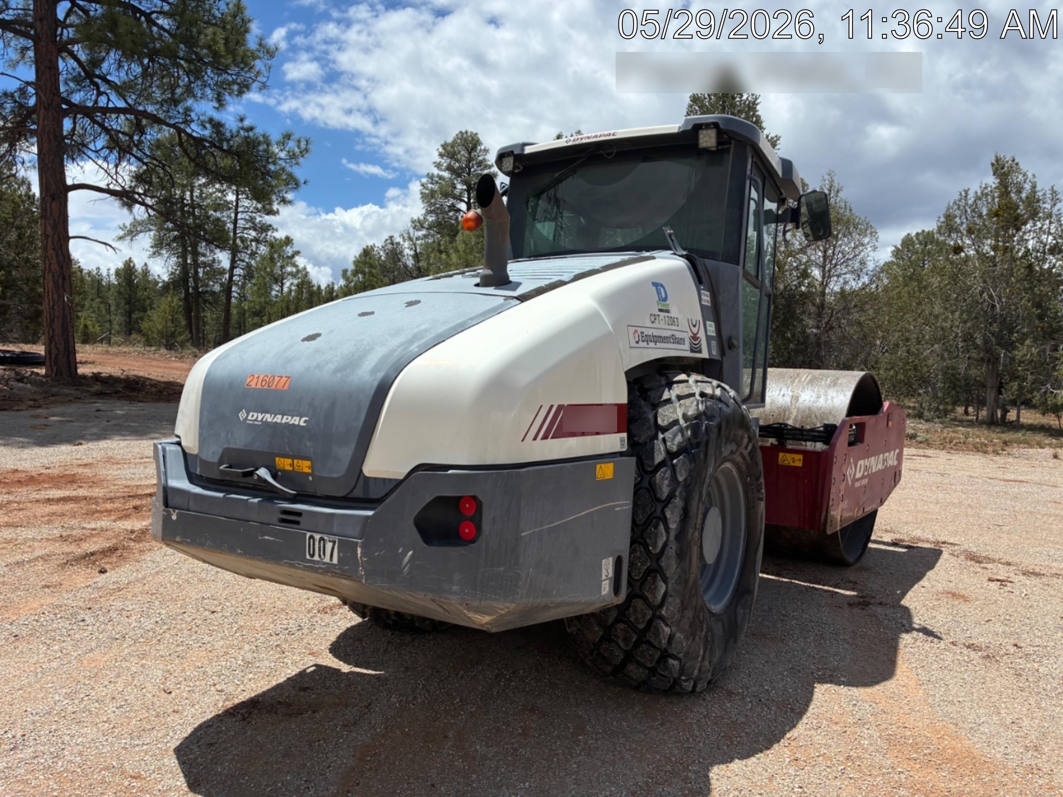 2022 DYNAPAC CA2500D