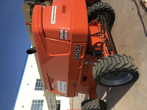 2019 JLG 660SJ