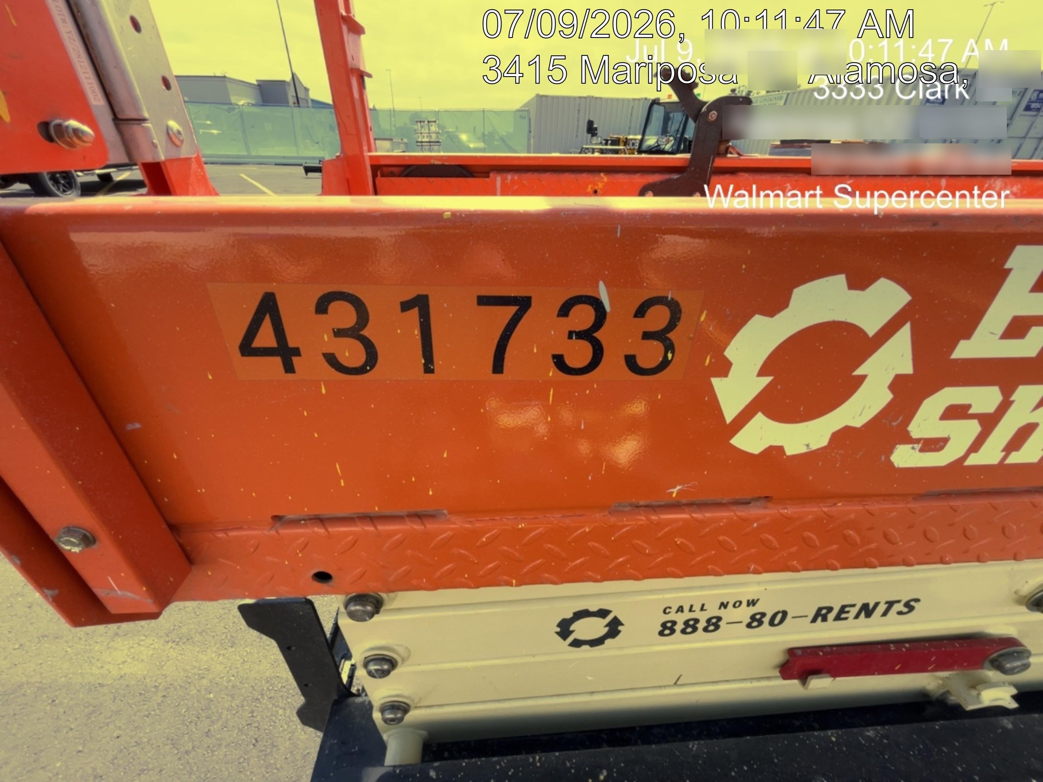 2024 JLG ES1932