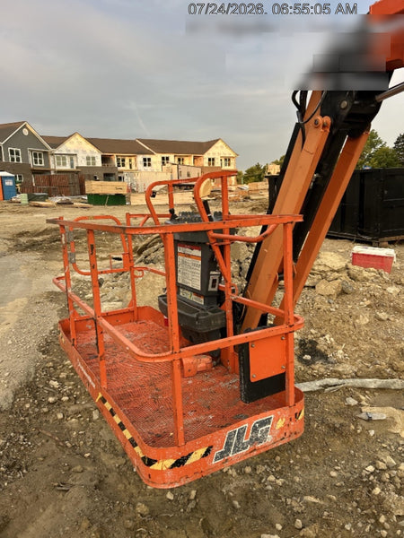 2023 JLG 860SJ