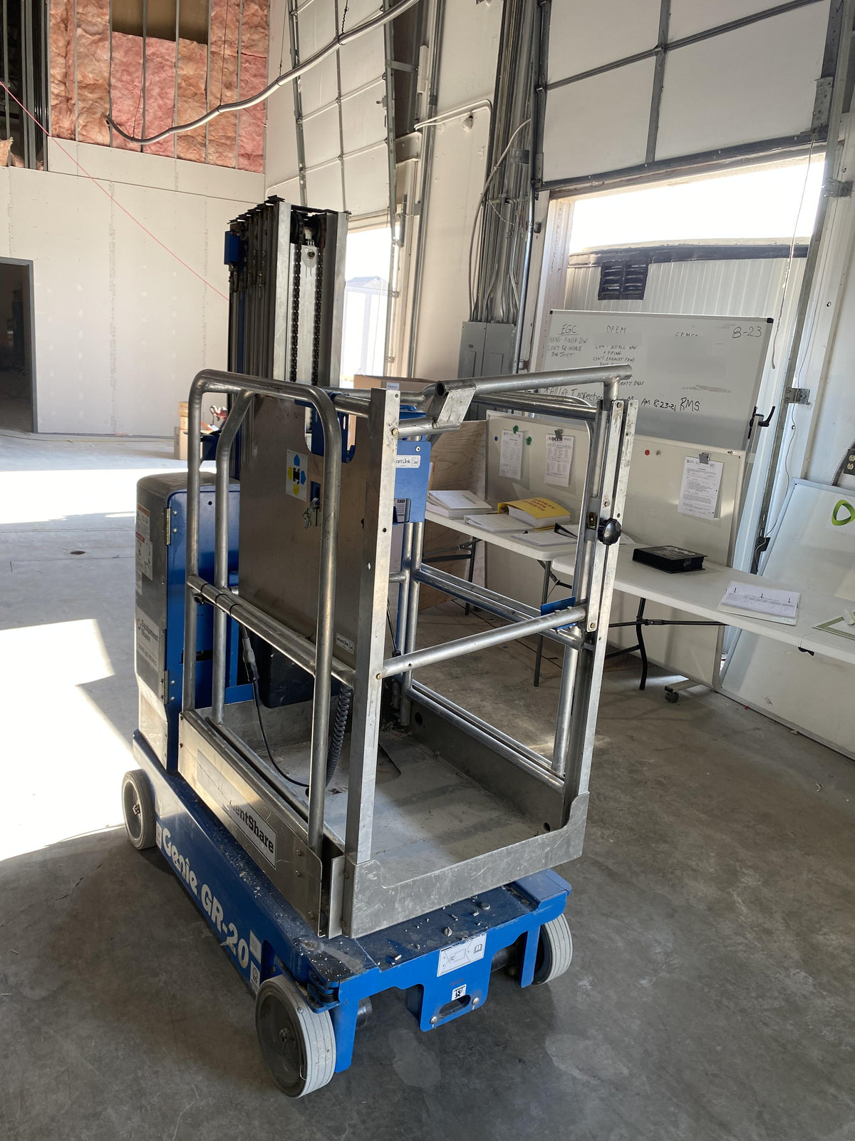 2019 GENIE GR-20