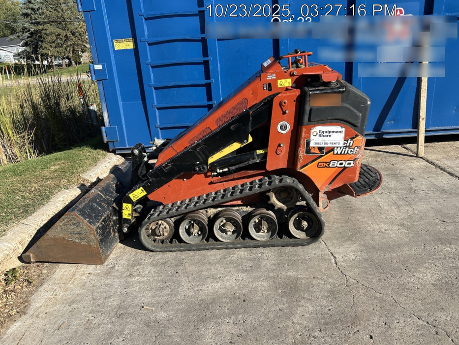 2020 DITCH WITCH SK800A