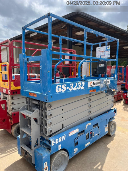 2022 GENIE GS-3232