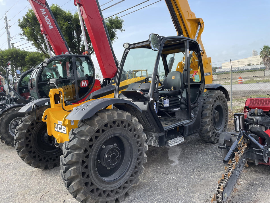 2022 JCB 509-42