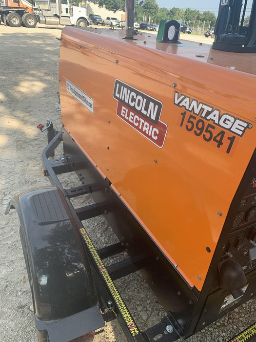 2021 Lincoln Electric Vantage 322 Vantage 322 Ready Pak 3 w/ Decals, ORANGE (includes trailer, cable rack, fender light kit) NO Telematics
