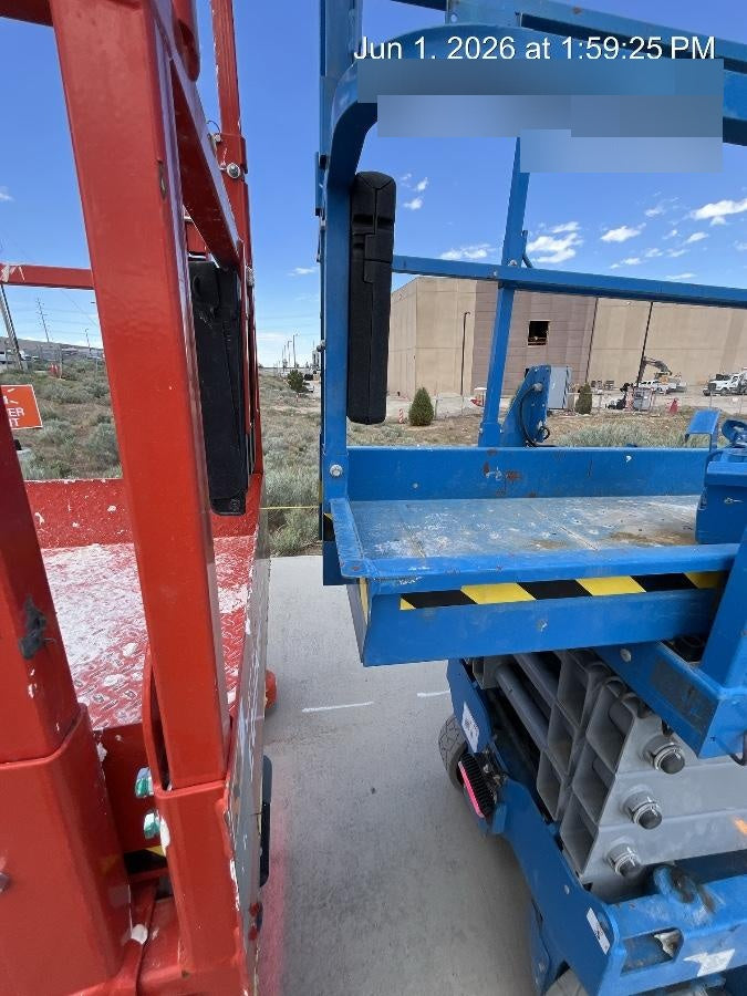 2022 GENIE GS-2632