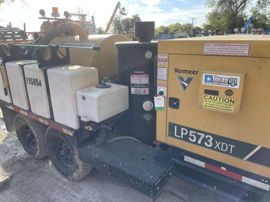 2022 VAC-TRON LP573XDT