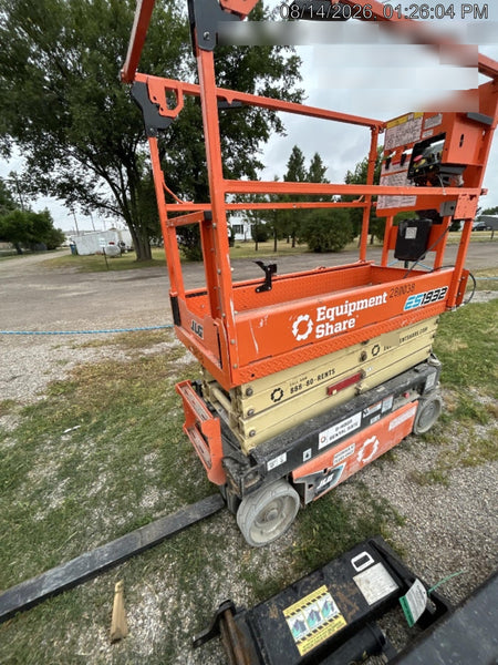 2022 JLG ES1932