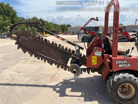 2018 DITCH WITCH RT45A