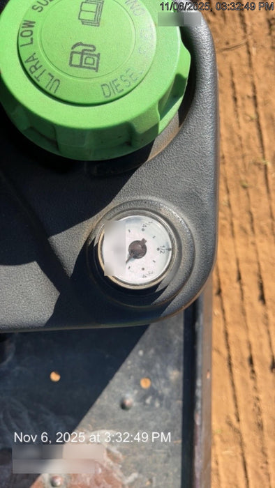 2020 John Deere 815E 2S 2 - 3 Seat UTV, DSL, 4WD, Canopy, Standard Rental Spec