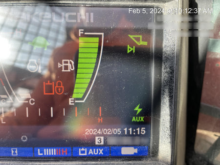 2023 TAKEUCHI TL10V2-CR