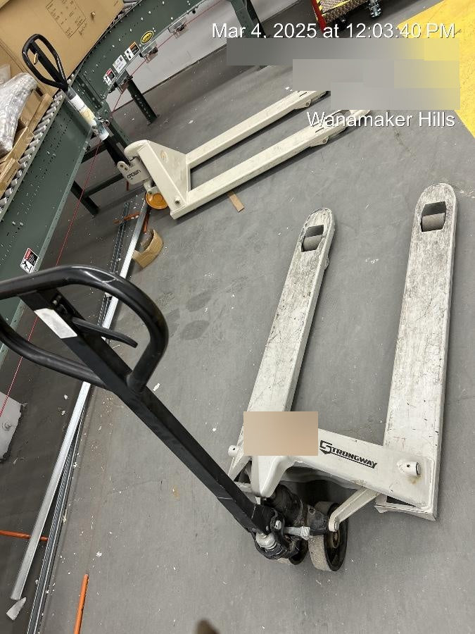 2022 STRONGWAY 4400 lb Pallet Jack