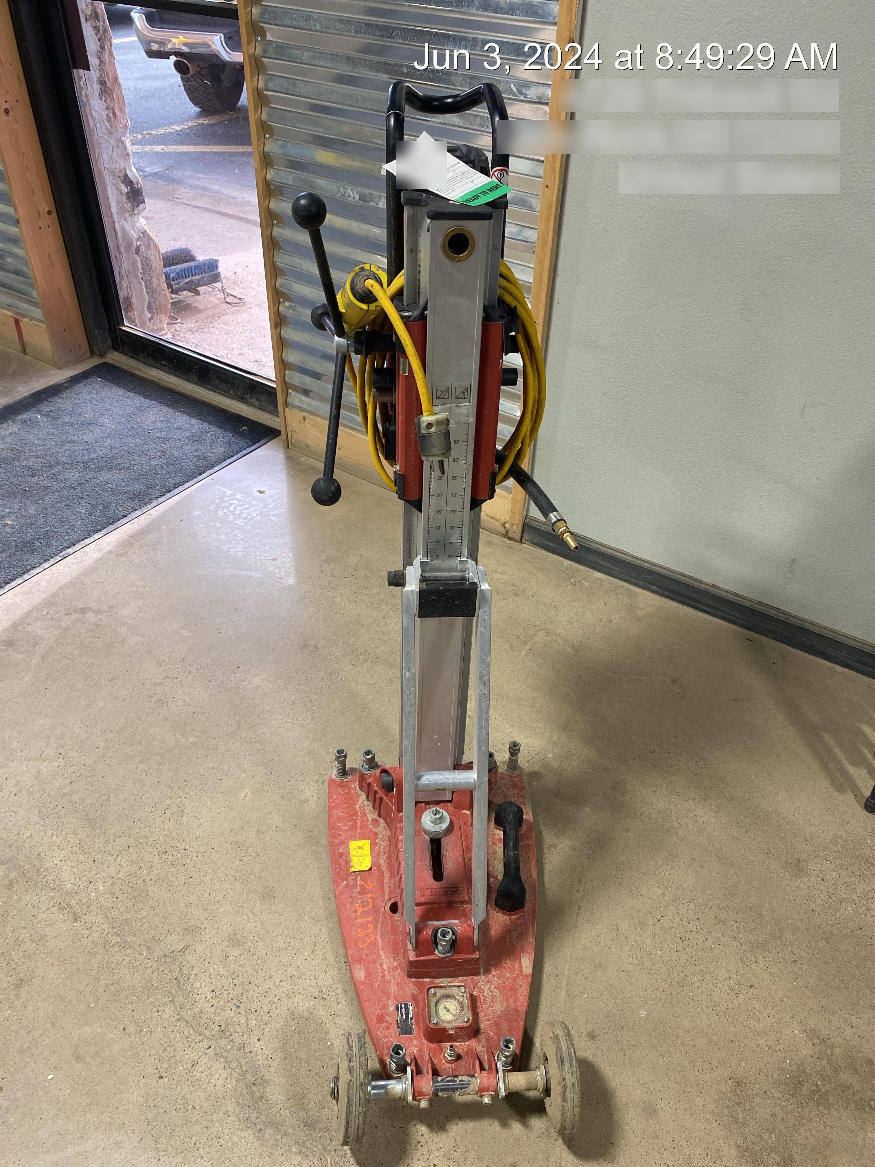 2022 HILTI DD250E