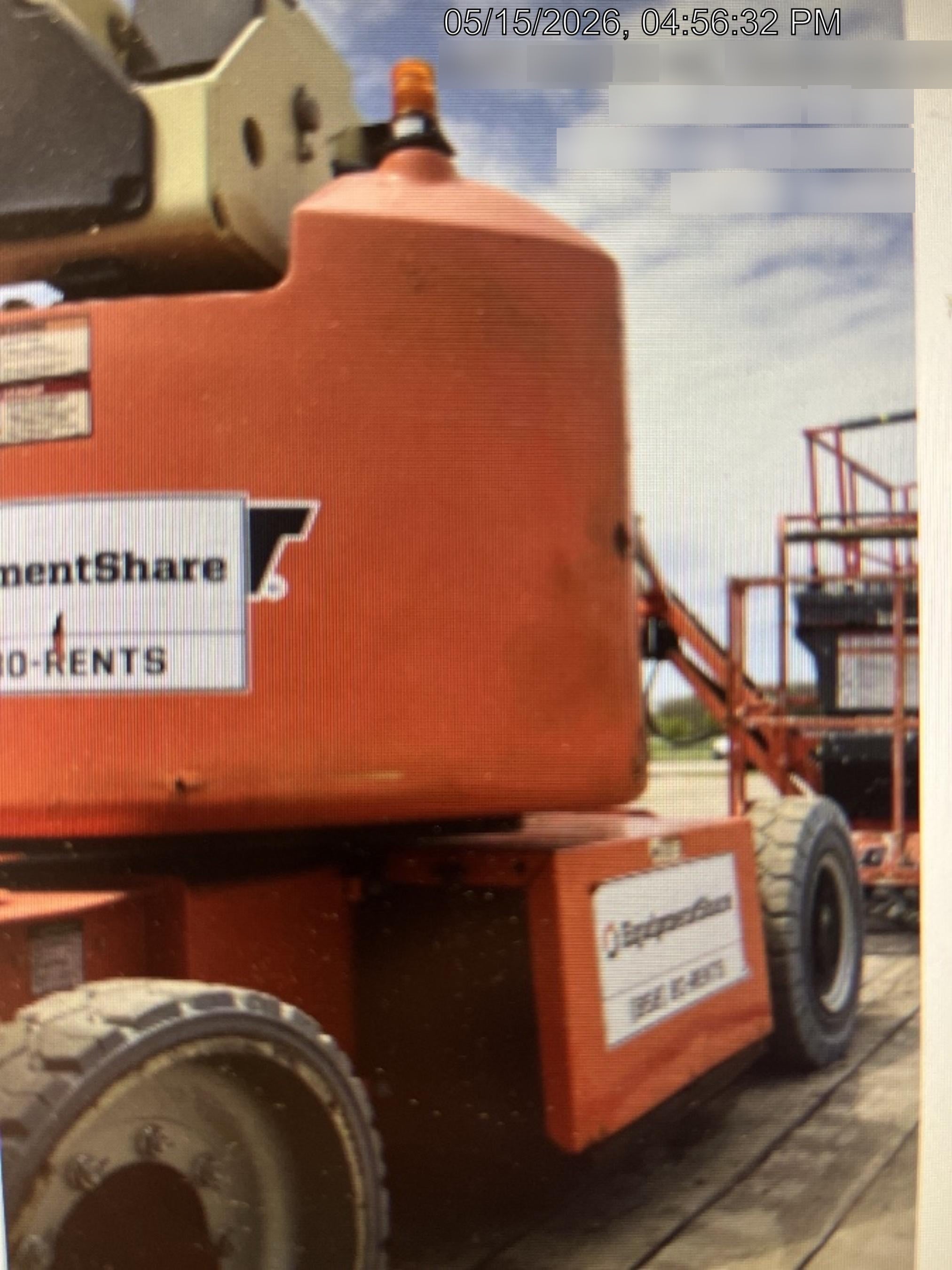 2019 JLG E400AJPN