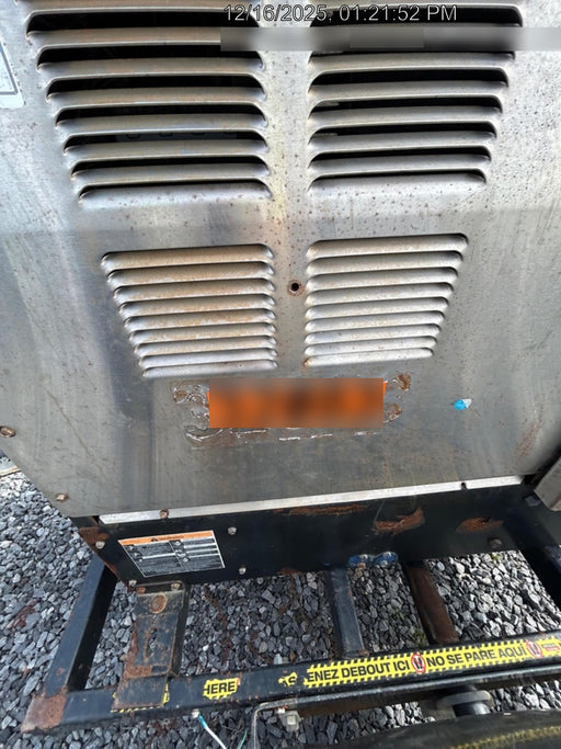 2019 Lincoln Electric Vantage 322 Welder Ready-Pak 3, Two wheel trailer, Fender and Light kit, Cable Rack