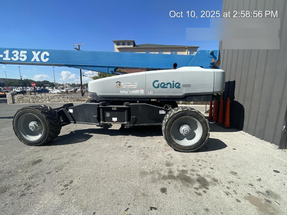 2018 GENIE SX-135 XC