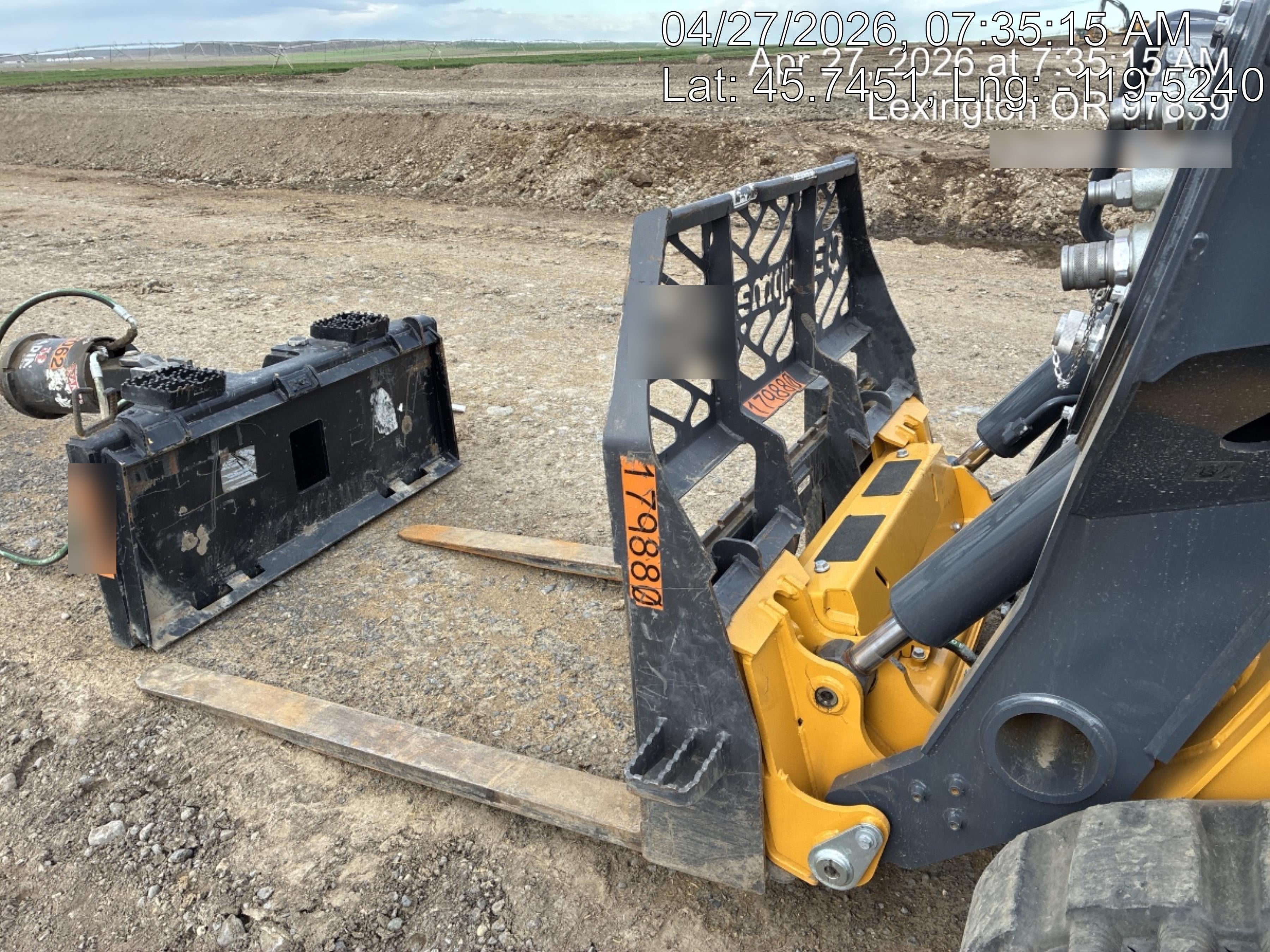 2021 PALADIN 48" Pallet Forks - Paladin