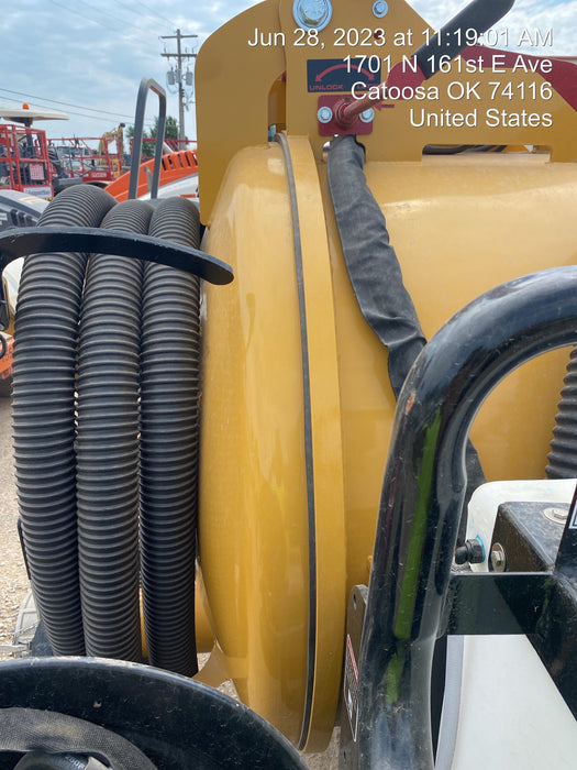 2023 Vac-Tron LP573XDT T4 Koehler Diesel Engine, 500 Gallon Debris Tank, x2 100 Gallon Water Tanks