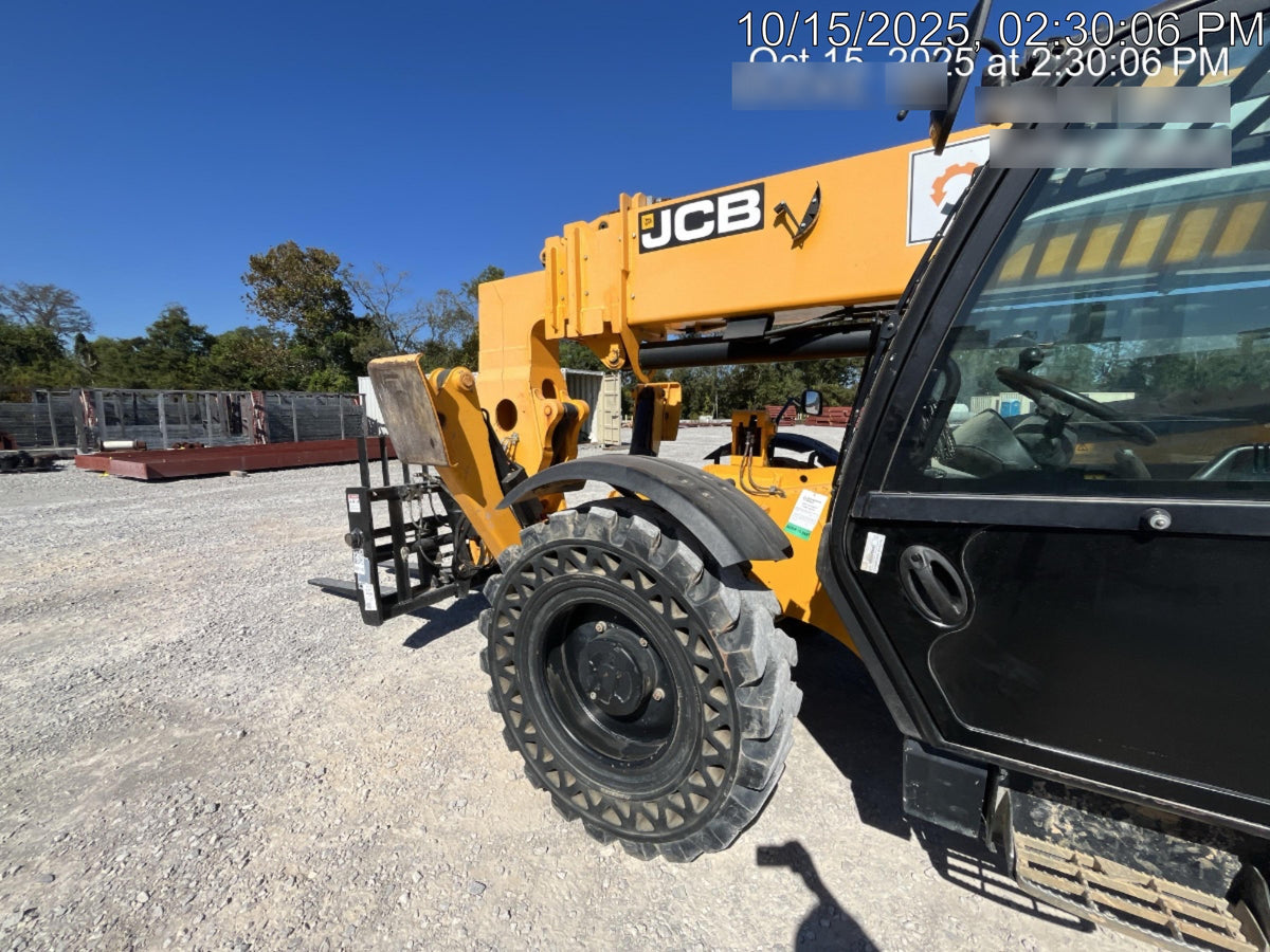 2021 JCB 510-56