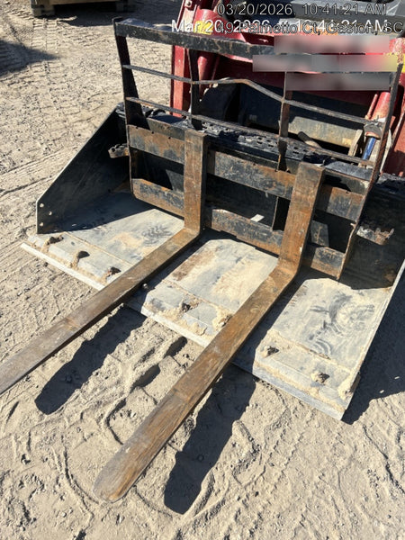 2020 PALADIN 48" Pallet Forks - Paladin