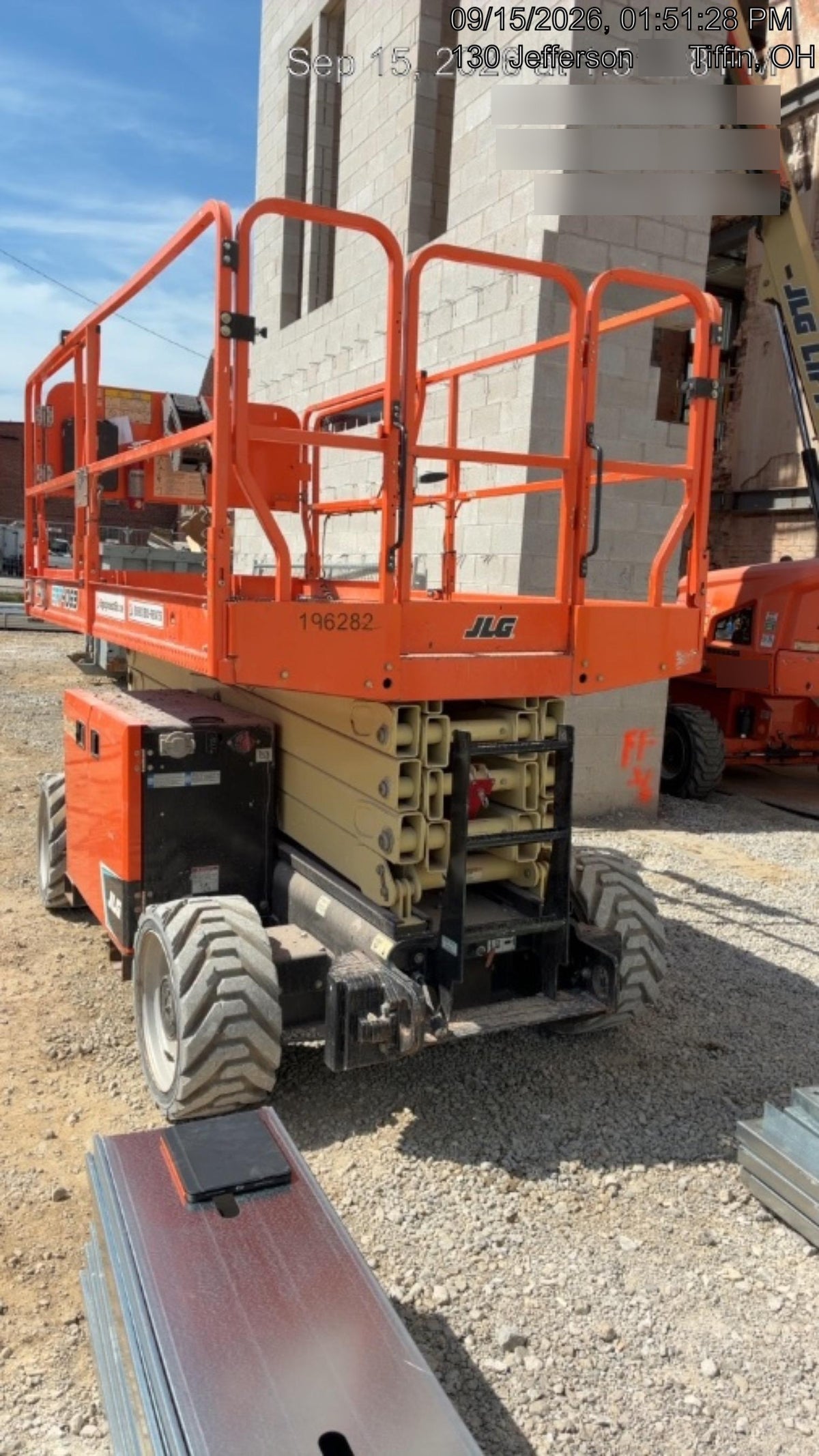 2021 JLG ERT4069