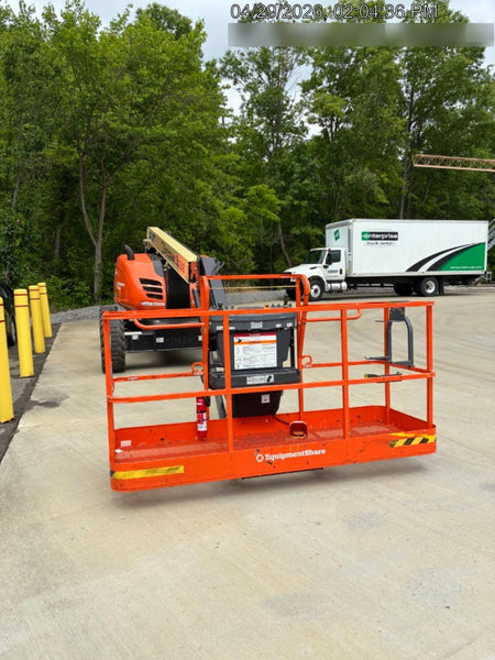 2025 JLG 600AJ