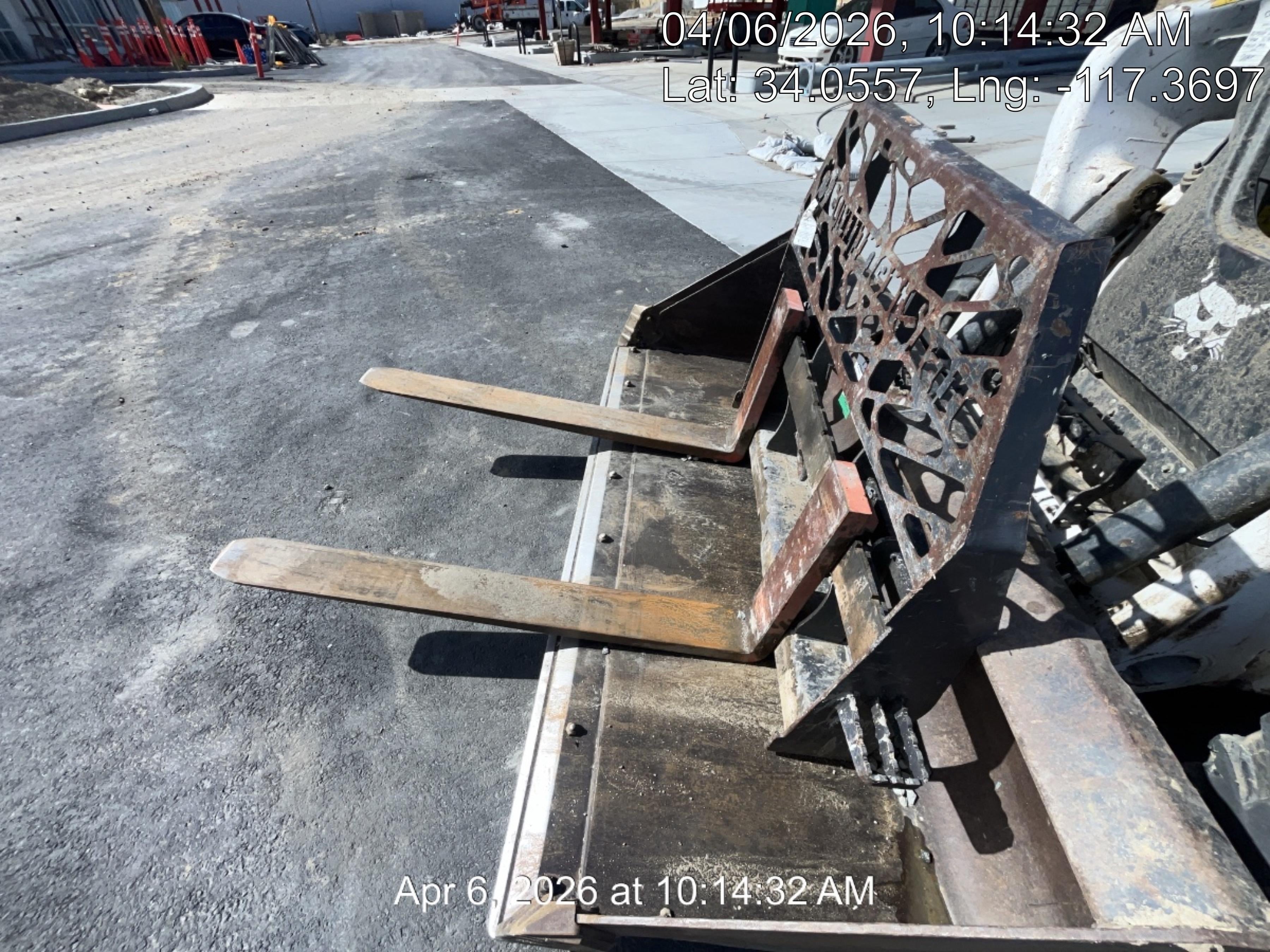 2021 PALADIN 48" Pallet Forks - Paladin