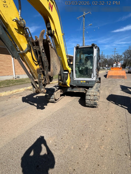 Wacker Neuson ET90 Enclosed Cab, Hybrid Tracks, Long Dipperstick,  Bucket