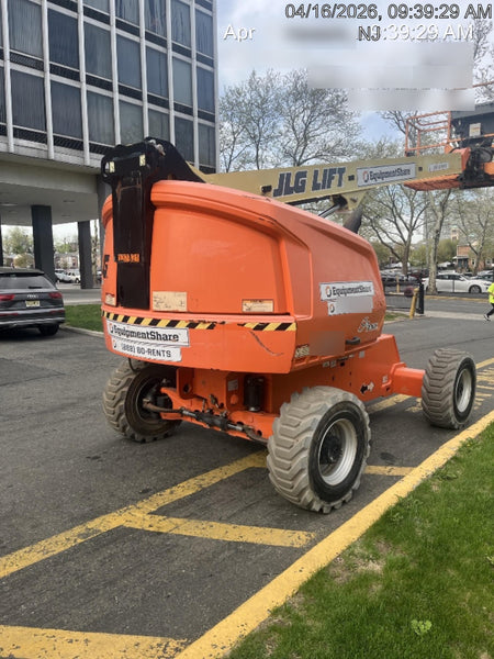 2021 JLG 400S
