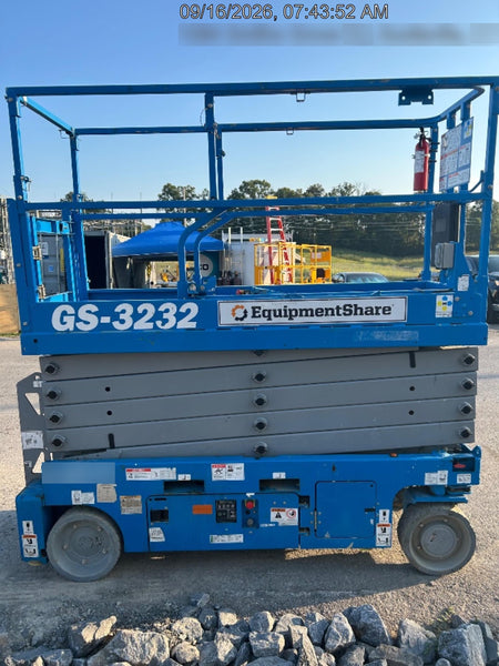 2023 GENIE GS-3232