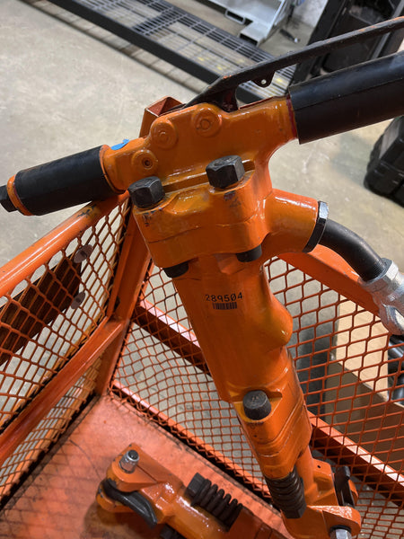 2023 MICHIGAN PNEUMATIC ES-TPB60-118-TRACKER