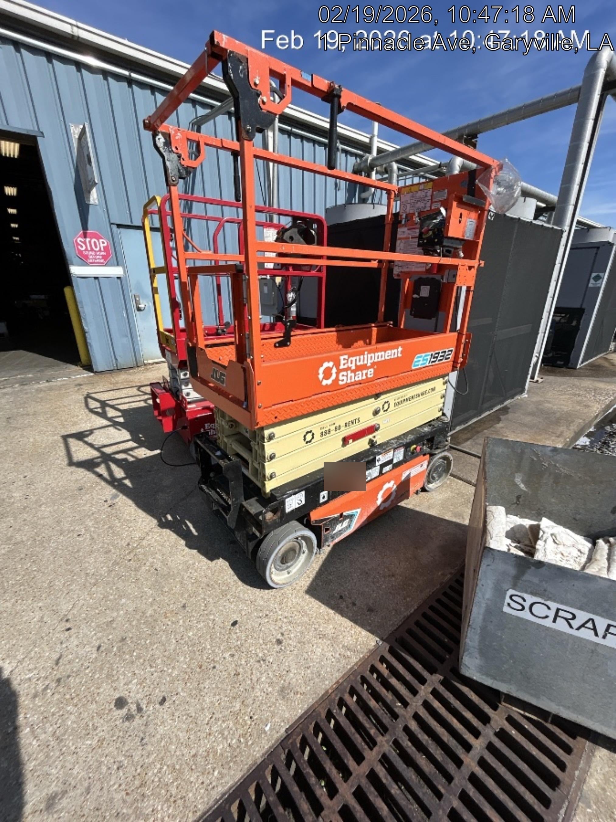 2024 JLG ES1932