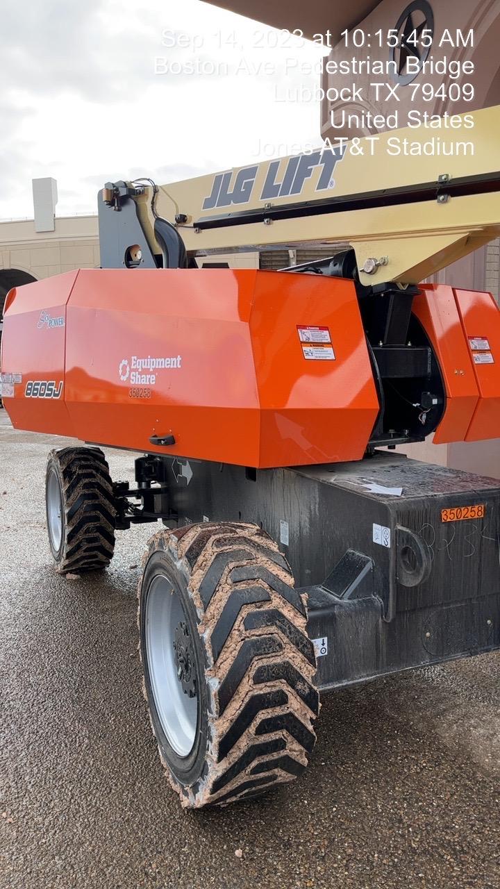 2023 JLG 860SJ