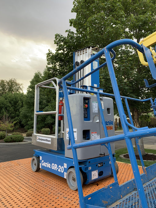 2021 GENIE GR-20